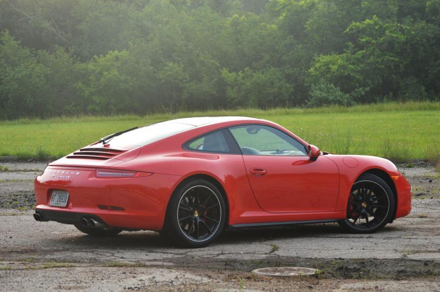  Porsche 911 Carrera 4S 2013 года  (фото 39 из 82)